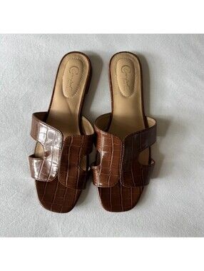 Cato Comfort Brown Crocodile Print H Cutout Sandals Sz 7 Summer Quiet Luxury